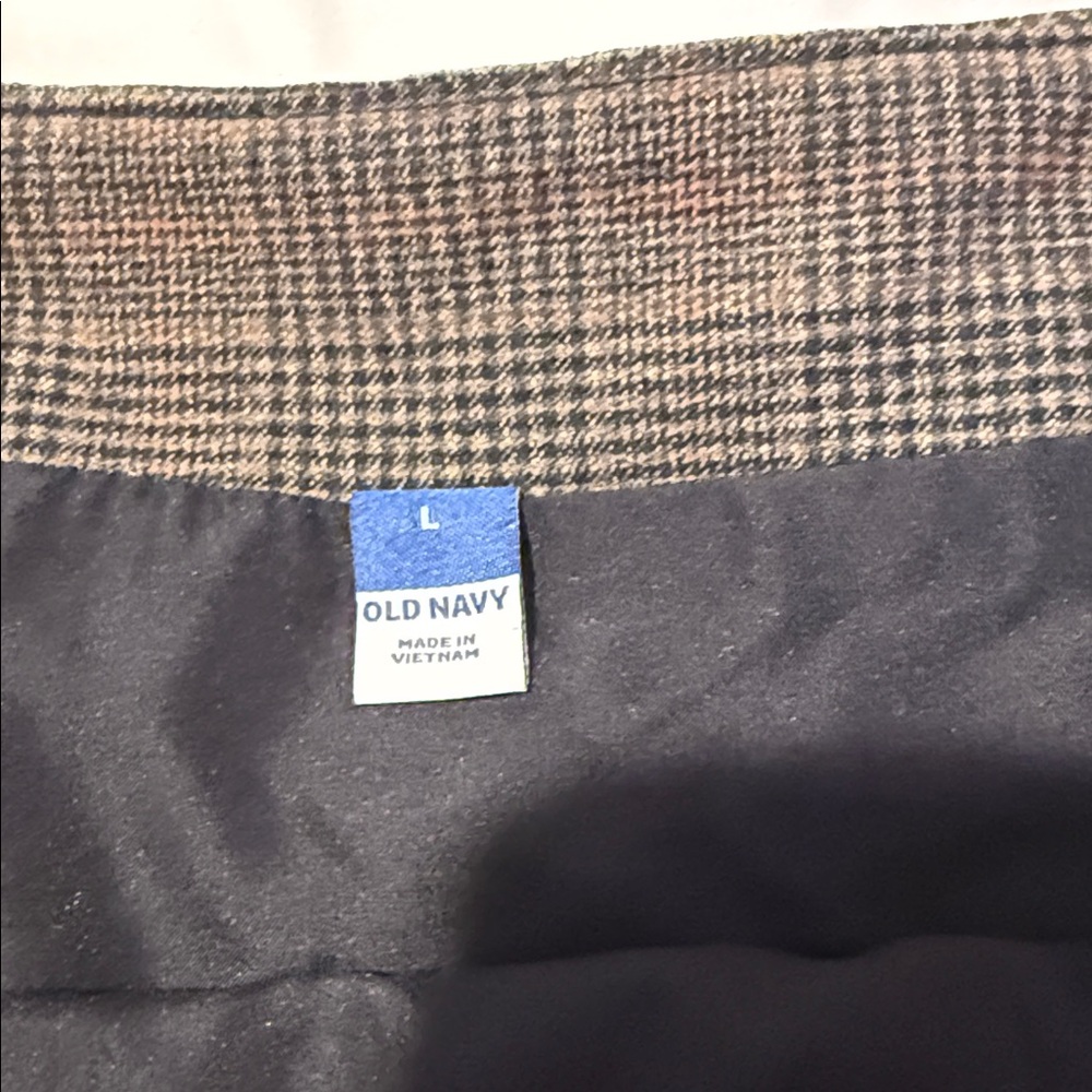 Old Navy Brown Plaid Mini Skirt - Picture 2 of 3